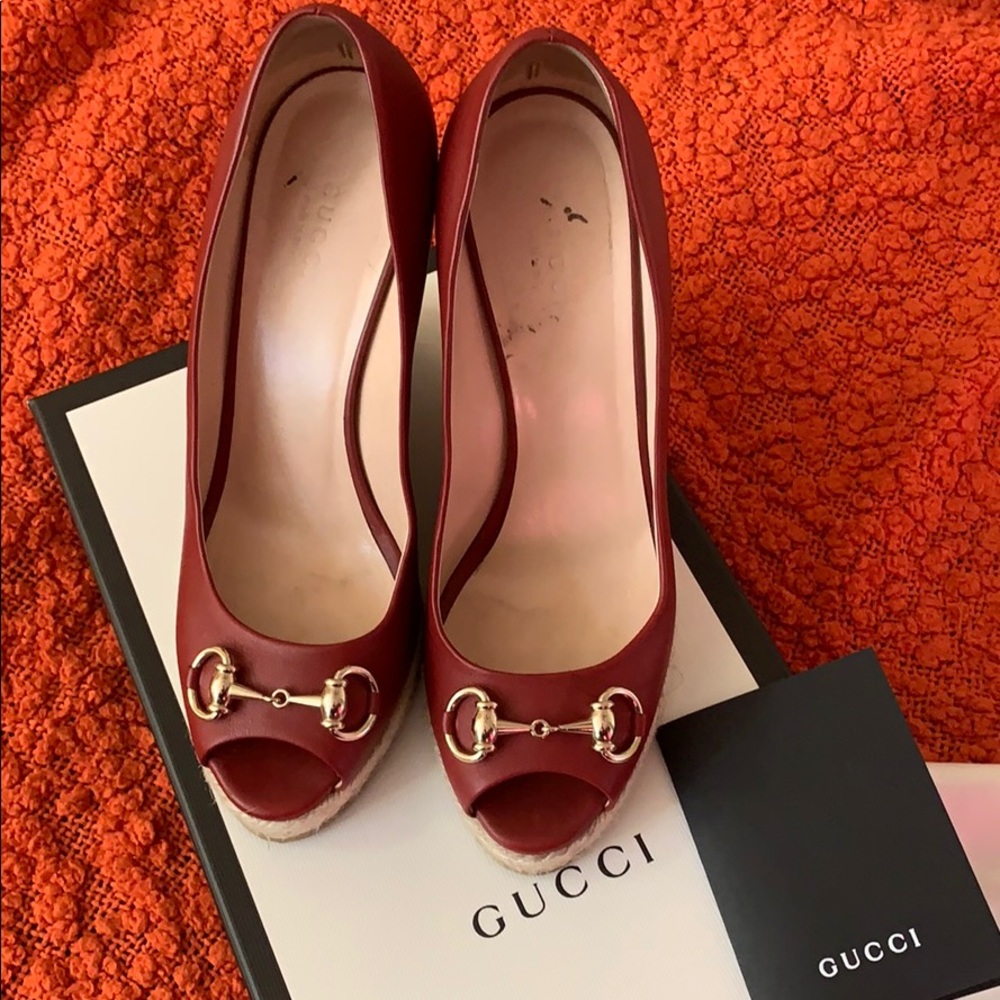 Gucci wedge Rosso beautiful slightly used